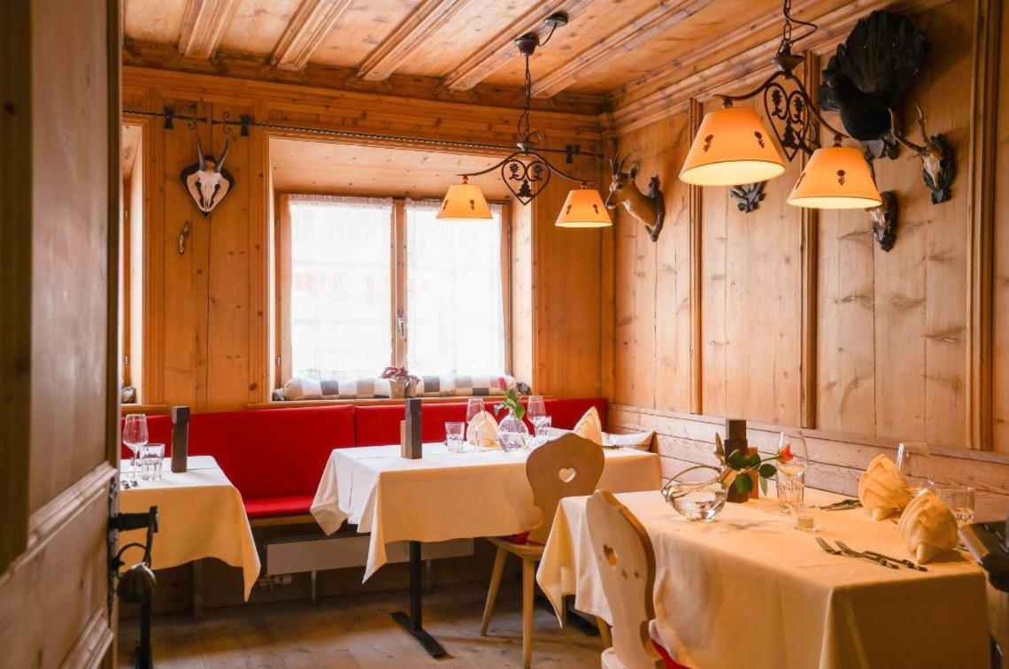 Gasthaus & Hotel Berninahaus Pontresina Exterior photo